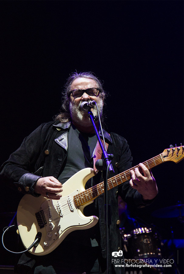 Pistones Una Noche en la Movida-3