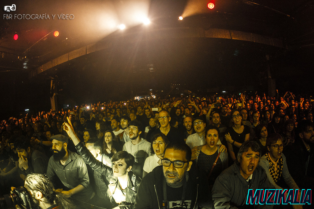 OceanColourScene_LaRiviera_19