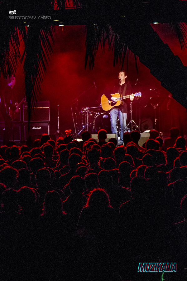 OceanColourScene_LaRiviera_8