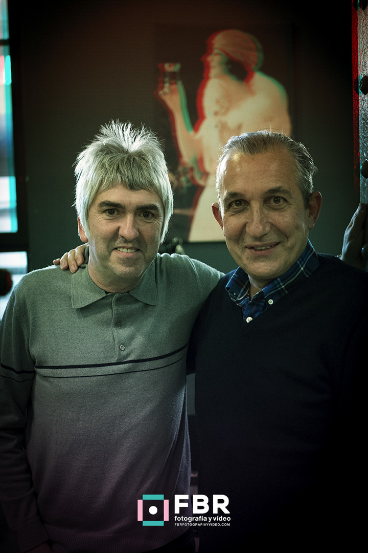 Alex Cooper y Emilio J. López